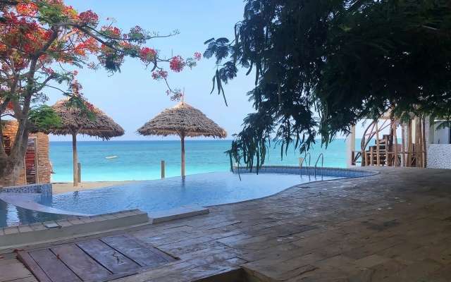 LAST MINUTE ZANZIBAR  Double A Nungwi Beach Hotel 4*  BB AVION SI TAXE INCLUSE TARIF 1855 EUR