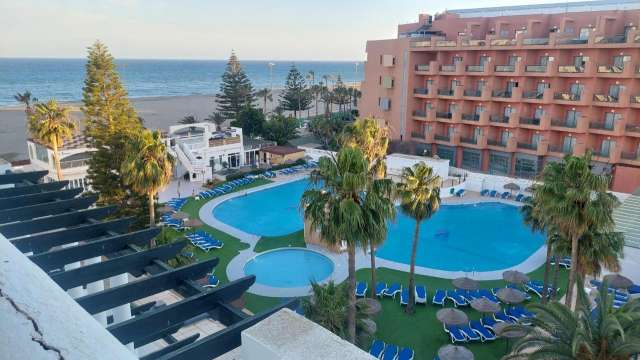 ULTRA LAST MINUTE ALMERIA 7 NOPTI CAZARE CU DEMIPENSIUNE 4****BAHIA SERENA ZBOR DIN OTOPENI CU TAXE INCLUSE
