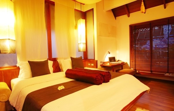 Oferta Last Minute Bangkok-Koh Samui-Hong Kong, sejur 12 nopti,plecare din Cluj-Napoca (OR)