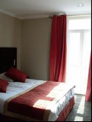  LAST MINUTE Suede 3* MIC DEJUN PROMO AVION SI TAXE INCLUSE DOAR - 297 EURO