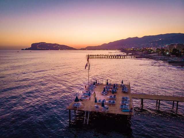 ANTALYA Best Deals - SUNPRIME C-LOUNGE (ADULTS ONLY 16 +) 5* si alte Oferte Charter din Bucuresti si alte orase!