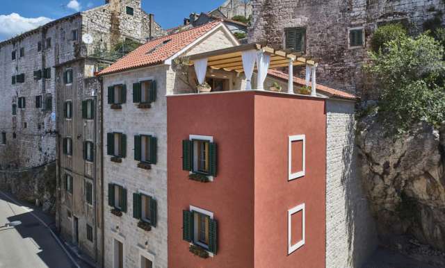  Villa Pergola