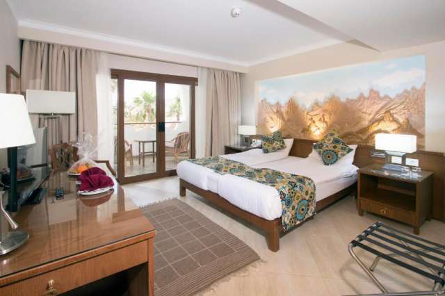 LAST MINUTE SHARM EL SHEIKH HOTEL SWISS INN RESORT DAHAB 4* AI AVION SI TAXE INCLUSE TARIF 879 URO