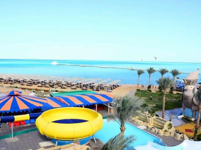 LAST MINUTE HURGHADA HOTEL HAWAII RIVIERA CLUB &amp; AQUA PARK AI AVION SI TAXE INCLUSE TARIF 499 EUR