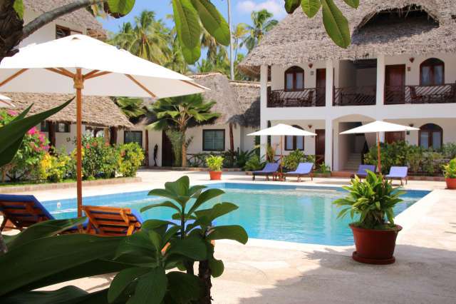  LAST MINUTE ZANZIBAR Blu Marlin Village 3* HB AVION SI TAXE INCLUSE TARIF 1507 EURO