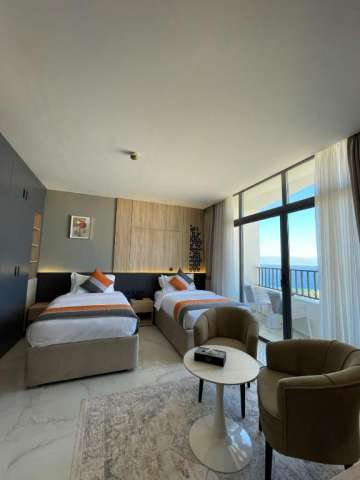 VACANTA PASTE IORDANIA, 7 NOPTI CAZARE CU DEMIPENSIUNE, GHID SI INSOTITOR ROMAN, ZBOR TAROM DIN 5 ORASE