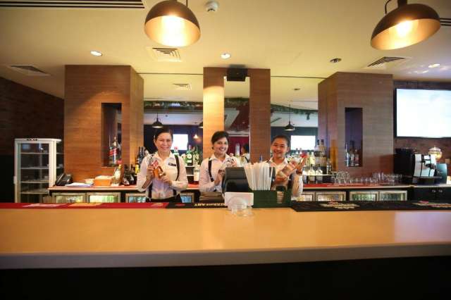 ULTRA LAST MINUTE REVELION  DUBAI 2026- HOLIDAY INN 3*** ZBOR DIN OTOPENI/CLUJ NAPOCA CU TAXE INCLUSE