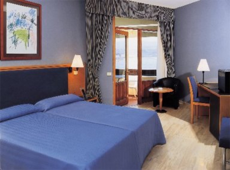 Last Minute Gran Canaria - NH Imperial Playa 4* - plecare in 26.08 / Budapesta