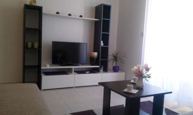  Apartments And Rooms Saric