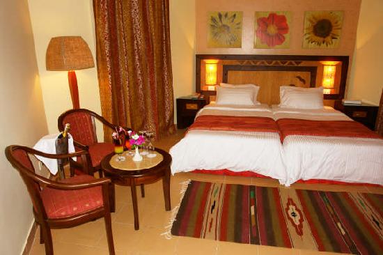 SHARM EL SHEIKH Deals - NUBIAN VILLAGE 5***** All Inclusive Charter din Bucuresti!