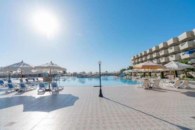 Ultimele locuri!!!Sejur la plaja in Hurghada la doar 498 euro,avion din Bucuresti!!!SEVEN SEAS JOLIE BAY 5*