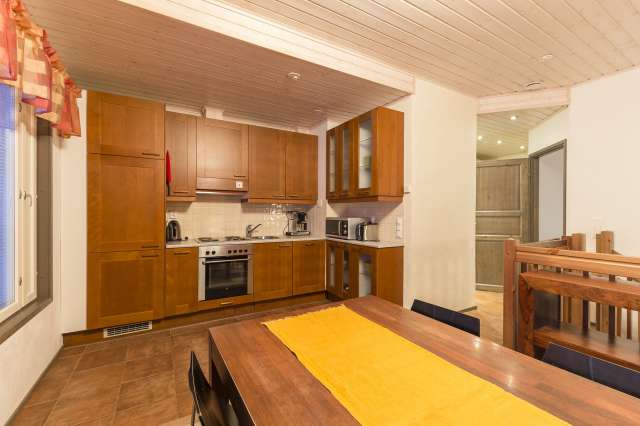 LAPONIA - ACASA LA MOS CRACIUN - Deals - Hotel KARHUNVARTIJA 3* - Charter din Bucuresti !!!