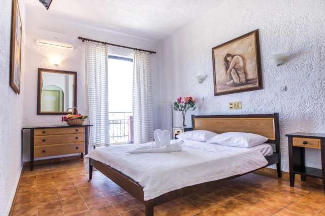 CRETA  Creta Aquamarine Hotel (Ex.Creta Residence) 3*  AVION SI TAXE INCLUSE TARIF 541 EUR