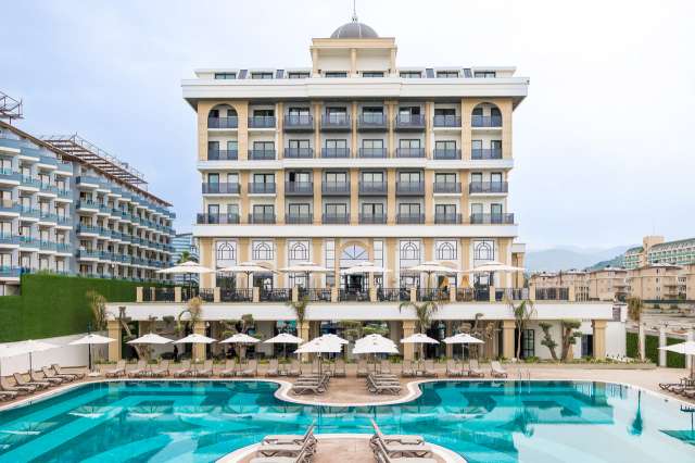 ANTALYA Top Oferta  - SERENITY QUEEN 5* Ultra All Inclusive si altele, charter din Bucuresti!