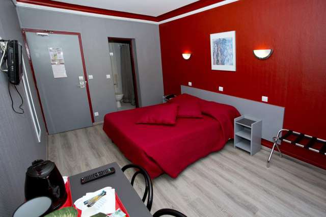 Citybreak de Halloween la Paris de la doar 299 euro/pers, avion inclus!