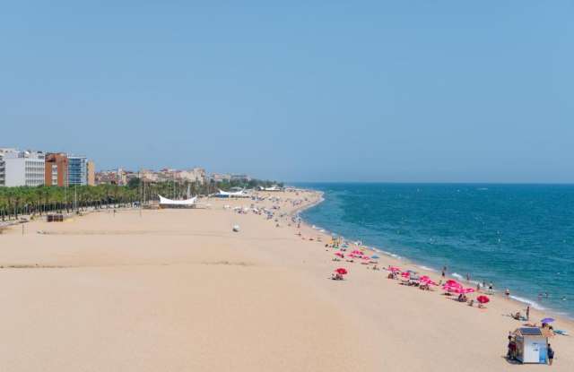 COSTA BRAVA - 7 nopti cazare 4* cu pensiune completa + transport avion Bucuresti + taxe aeroport + transfer = 789 euro/pers