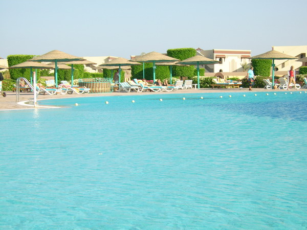 ULTIMELE LOCURI EGYPT 5***** ALL INCLUSIVE SEAS STAR BEAU ZBOR CHARTER DIN OTOPENI CU TAXE INCLUSE