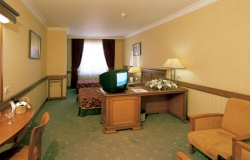 NOU !! BAHRAIN 758  EURO/ PERS PLECARE DIN BUCURESTI 04.11 -Elite Resort &amp; Spa, mic dejun