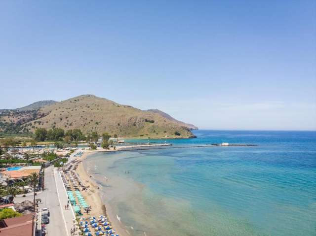 Sejur in Creta: 650 euro cazare 7 nopti cu All inclusive+ transport avion+ toate taxele 