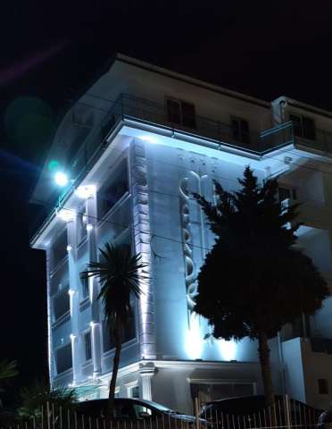 SENIOR VOYAGE  ALBANIA- DURRES 570 EURO/PERS PLECARE DIN BUCURESTI 15.05- HOTEL Garden Palace