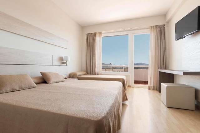 ULTRA LAST MINUTE PALMA MALLORCA PALIA EUGENIA 4**** ALL INCLUSIVE ZBOR CHARTER DIN OTOPENI CU TAXE INCLUSE