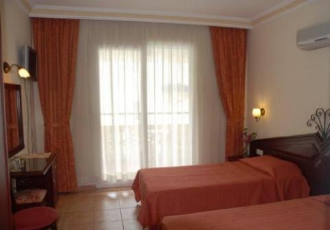  LAST MINUTE TURCIA HOTEL Bilkay 3* BB AVION SI TAXE INCLUSE TARIF 317 EUR