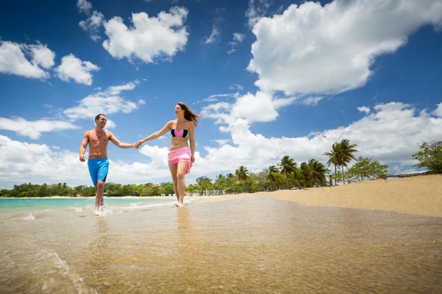 LAST MINUTE DOMINICANA PUERTO PLATA BLUEBAY VILLAS DORADAS - SOLO ADULTOS 4* AI AVION SI TAXE INCLUSE TARIF 1930 EUR