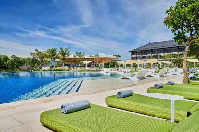 Sejur de vis la plaja in Bali la doar 2159 euro,avion din Bucuresti!!!Renaissance Bali Nusa Dua Resort 5*