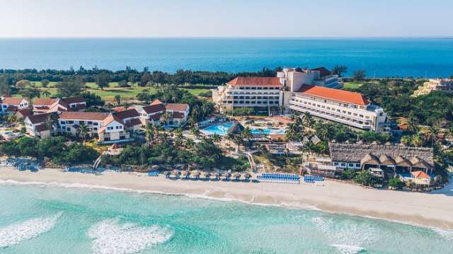 Craciun Cluj Last Minute! ⛱️ CUBA ✈️ Iberostar Bella Costa 4* All Inclusive doar 1595 €/pers 10 nopti🌴 !