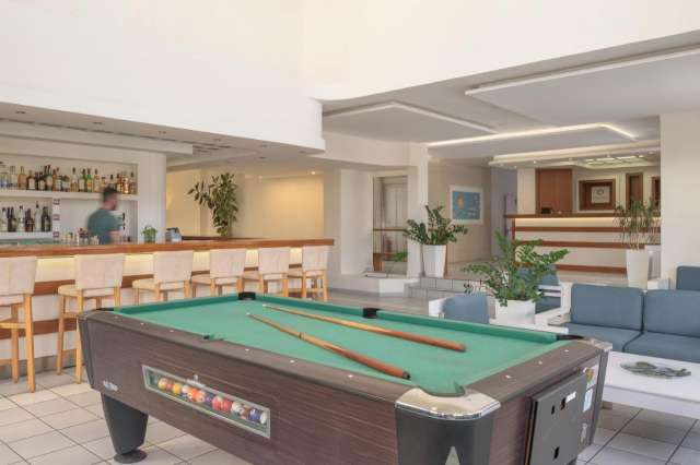  Vacanta de vara la plaja in Creta la doar 678 euro,avion din Cluj!!! Hersonissos Central Hotel 