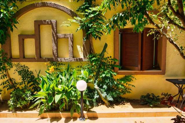 24 iulie Ultimele locuri Grecia, Creta din Bucuresti Fotula Studios 2* 376 euro/pers  Nota 8  totul inclus 