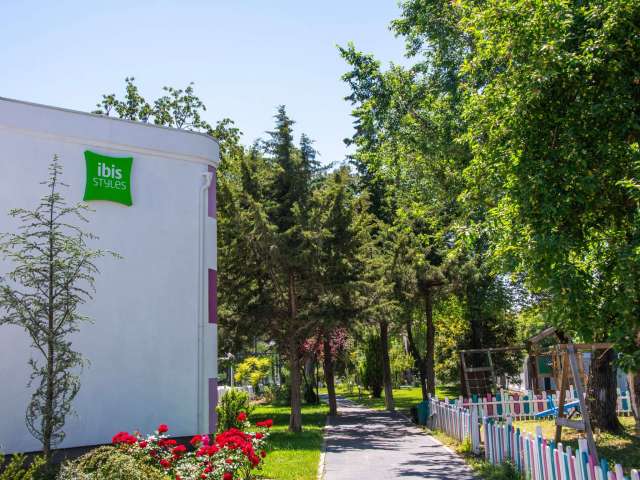 SUPER OFERTA HOTEL IBIS STYLES 4* VENUS, 5 NOPTI CAZARE ALL INCLUSIVE