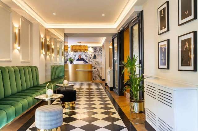 OFERTA CITY BREAK IN PARIS CU PLECARE DIN  BUCURESTI (MO)