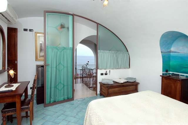 City Break Amalfi oferta 3 nopti mic dejun 275 euro! 