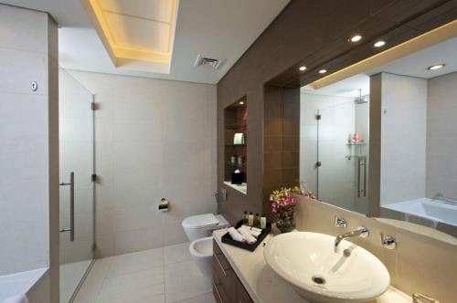 LAST MINUTE QATAR  HOTEL  Fraser Suites Doha    5*  AVION SI TAXE INCLUSE TARIF 627 EURO