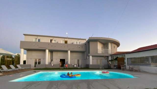 CRETA  Banana Moon Boutique Hotel Apart-Hotel   AI   AVION SI TAXE INCLUSE TARIF 410 EUR