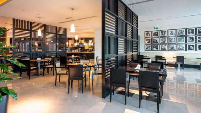 ULTRA LAST MINUTE REVELION  DUBAI 2026- HOLIDAY INN 3*** ZBOR DIN OTOPENI/CLUJ NAPOCA CU TAXE INCLUSE