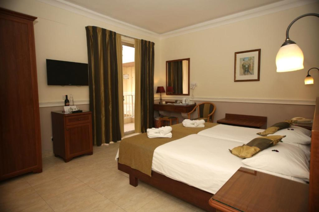 LAST MINUTE MALTA 7 nopti demipensiune 699 euro/persoana !