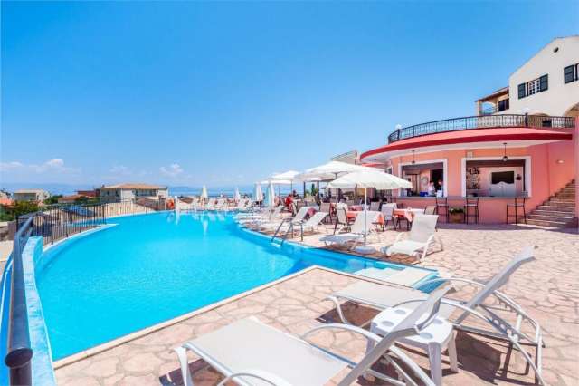 ULTIMELE LOCURI INSULA CORFU PELAGOS 4**** DEMIPENSIUNE  ZBOR CHARTER DIN OTOPENI CU TAXE INCLUSE