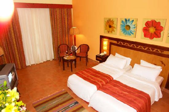 SHARM EL SHEIKH Deals - NUBIAN VILLAGE 5***** All Inclusive Charter din Bucuresti!
