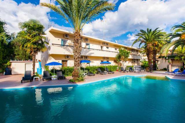 ULTRA LAST MINUTE INSULA CORFU IPSOS  ZBOR DIRECT DIN CLUJ NAPOCA CU TAXE INCLUSE