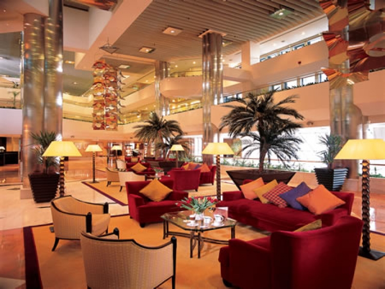 ULTRA LAST MINUTE DUBAI 5***** RENAISANCE ZBOR DIRECT DIN OTOPENI CU TAXE INCLUSE