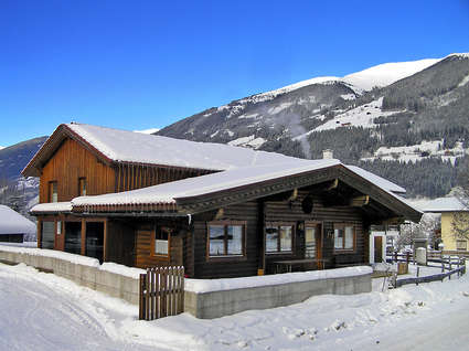  Casa De Vacanta Ptr.12-16 Pers. Nek145
