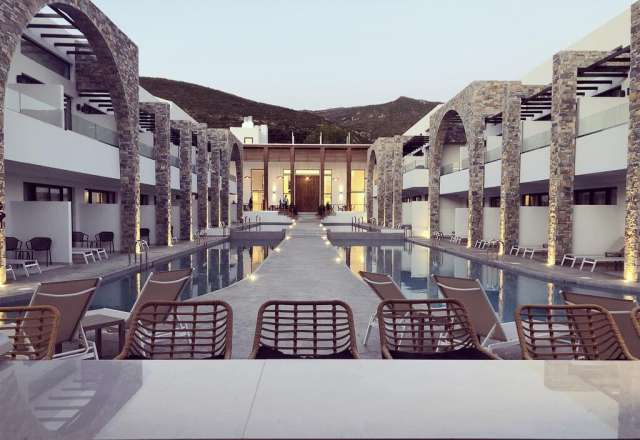 OFERTA LAST MINUTE GRECIA-ZAKYNTHOS CU PRET DE LA 699 EURO/PERSOANA, 7 NOPTI, ALL INCLUSIVE