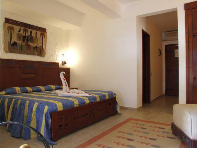 SHARM EL SHEIKH HOTEL  Sharm Inn Amarain 4*AI AVION SI TAXE INCLUSE TARIF 381  EURO