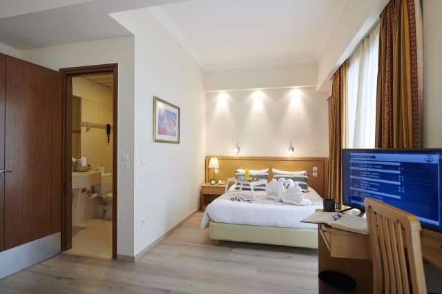 Super Oferta🏛️🏛️🏛️  Atena cu bilet de intrare la Acropole, plecare din Bucuresti (CC)