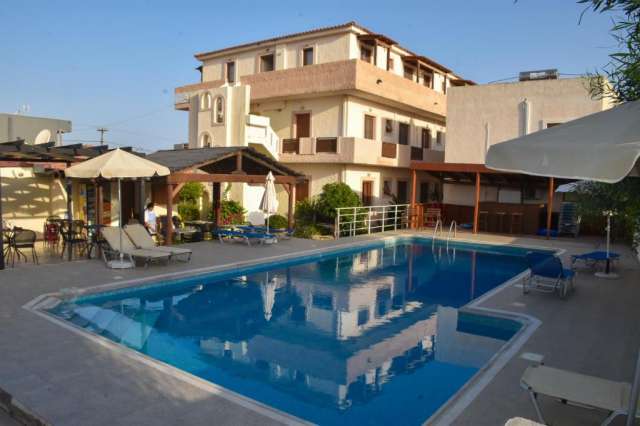 CRETA Deals -  Eleonora Anissaras Hotel 3*, Mic Dejun, Zbor charter din Sibiu !!!