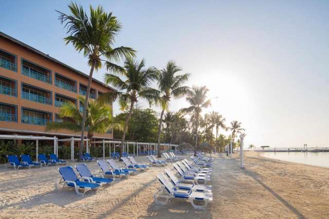  LAST MINUTE DOMINICANA Whala!BocaCica 3* AI AVION SI TAXE INCLUSE TARIF 2139 EURO