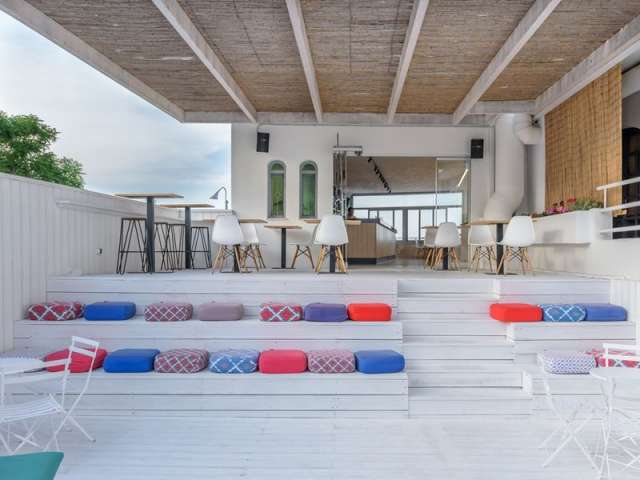 Sejur in Creta: 280 euro cazare 7 nopti cu mic dejun+ transport avion+ toate taxele