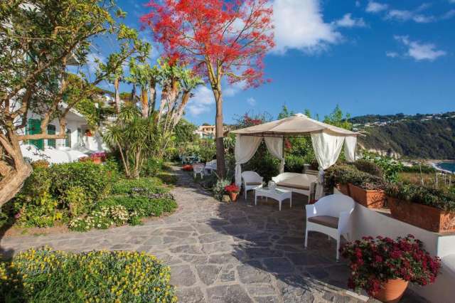 OFERTA EARLY BOOKING ITALIA-ISCHIA CU PRET DE LA 700 EURO/PERSOANA